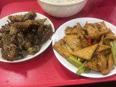 -华中科技大学百景园(三楼酒店)