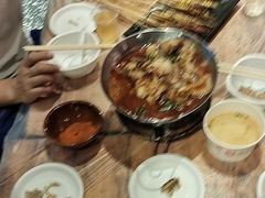 -老街烧烤大排档·地道湖北菜·龙虾馆(汉口火车站店)