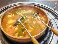 -阿山卓·野生菌火锅·纳西火塘烤肉