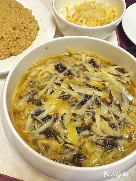 凯鸽酒楼•雁北民间菜(华北星店)地皮菜烩土豆丝图片