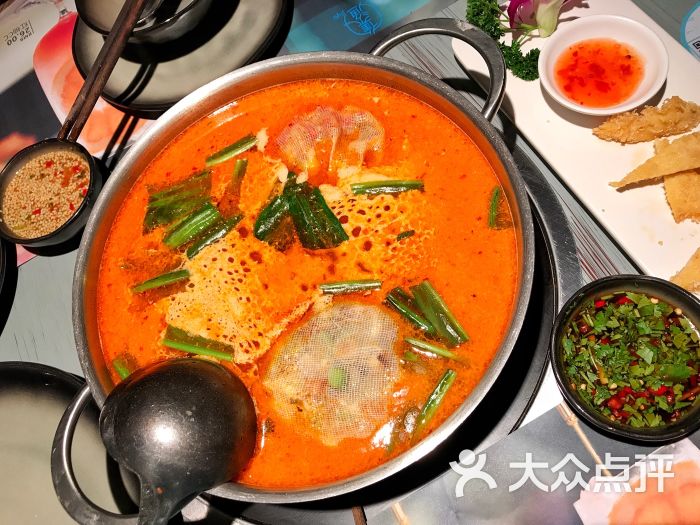 集渔·泰式海鲜火锅(人气网红店)招牌冬阴功锅图片 - 第1张