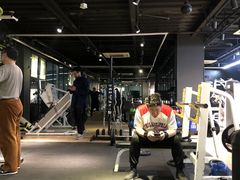 -Liking Fit24小时智能健身(金汇路韩国街店)