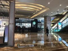 -星巴克臻选(成都环球乐天店)