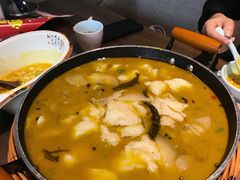 -有红鸡毛店·川菜(建设路店)