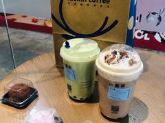 -瑞幸咖啡(凯德龙之梦莘庄店)