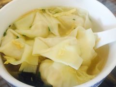 -笑来喜馄饨小笼工坊店(湖滨街店)
