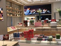 -好利来(南京路一店)