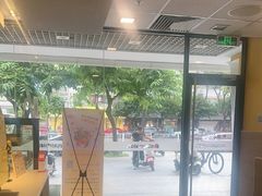 -麦当劳(佛山流行前线店)