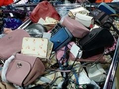 -COACH蔻驰(赛特奥特莱斯店)