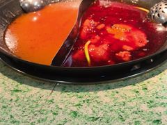 -鸿姐老火锅(疁城新天地店)
