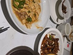 -关东小磨东北菜(漕河泾印象城店)