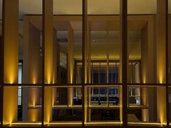 -涨巢·潮玩水疗局