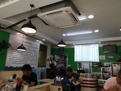 大堂-一家人面馆(三条巷店)