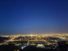 -鬼笑石后山停车场