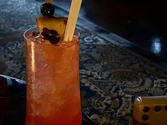 -LONG BAR 廊吧(外滩华尔道夫酒店)