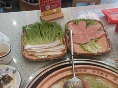 -阿婆情腊排骨火锅(金虹路店)