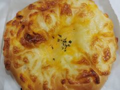 三重芝士甜面包-巴黎贝甜(凯德MALL望京店)