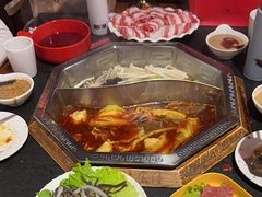 -陈府大宅门成都火锅·手切鲜肉(太原街店)