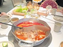 -左庭右院鲜牛肉火锅(金山万达店)