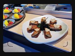 鹅肝牛肉寿司-Hatsune隐泉日式料理(三里屯太古里店)
