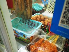 -万家邻里彩香菜市场