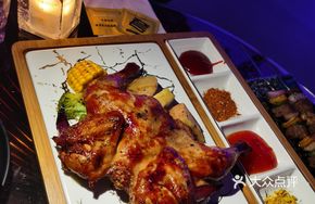 Honey-Glazed Apple Roast Chicken
