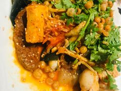 -成都你六姐·牛肉冒菜(城市集市合生汇店)