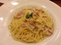 生奶油培根意大利面-玛格萝妮比萨屋(四平店)