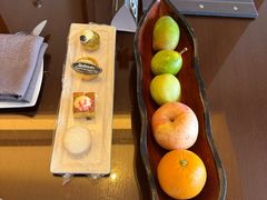 -三亚湾海居铂尔曼度假酒店