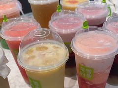 -奈雪的茶(优特汇店)