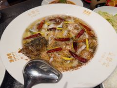 -渔语鱼新川菜Bistro(万象天地店)