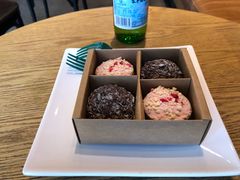 -星巴克(洛阳中州路王府井店)