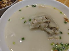 蹄花汤-付小姐在成都(中山公园店)
