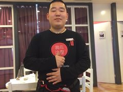 -闫府私房菜(经四路万达店)