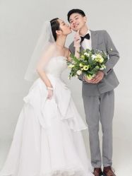 -纪梵希旅拍婚纱摄影(大连总店)
