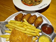 -Thanks美式餐厅(汉堡咖啡店)