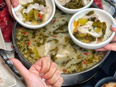 -德林酸菜鱼火锅(南丹店)