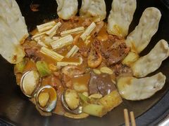 -锅来乐地锅鸡(安亭店)