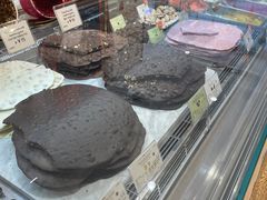 -VENCHI 闻绮(上海佛罗伦萨小镇店)