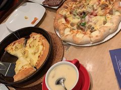 -必胜客(百联又一城店)