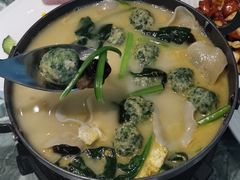 荠菜丸子汤-披云云小馆·味道江湖(姚家园万象汇店)