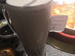 大红袍珍珠奶茶-湊湊火锅·茶憩(杭州湖滨银泰in77店)