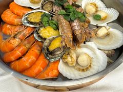 -品海楼·大连海胆锅贴馆(东港店)