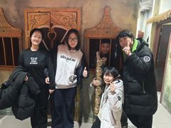 -BlueGame深蓝密室逃脱真人NPC(京投港·长阳店)