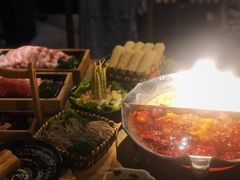 -湊湊火锅·茶憩(杭州湖滨银泰in77店)