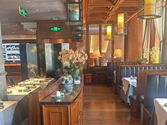 -八府香鸭·啫啫煲(华山路店)