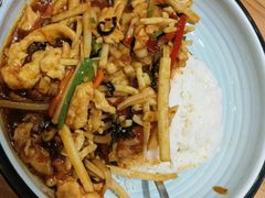 鱼香鸡丝饭-西部马华清真兰州牛肉面·烧烤夜市(三里河店)