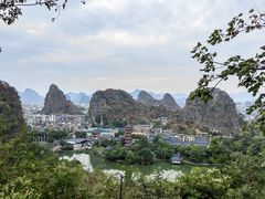 -叠彩山景区
