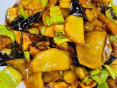 地三鲜-王鹏家常菜馆