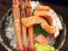 -岩日本料理